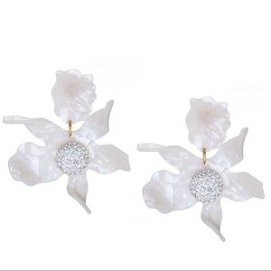 Lele Sadoughi crystal lily earrings in pearl